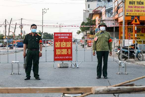 Bắc Giang: Yêu cầu dân không ra khỏi nhà - Ảnh 1.