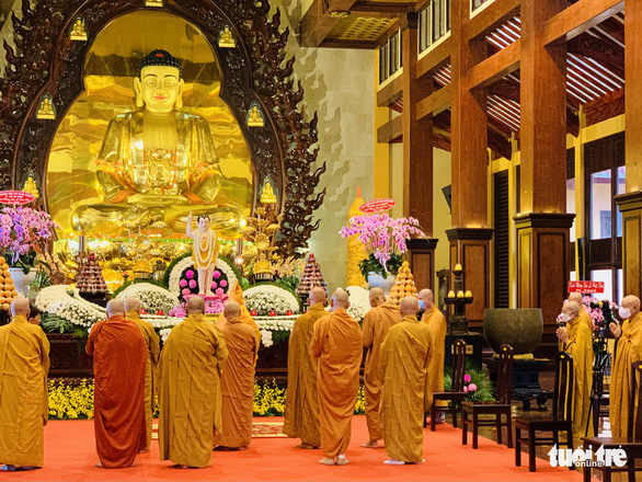 Đại lễ Phật đản 2021 gửi đi thông điệp chung tay đẩy lùi COVID-19 - Ảnh 3.