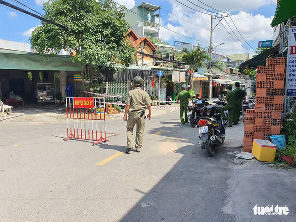 TP.HCM thêm 2 ca nghi nhiễm, là F1 của vợ chồng đến khám tại Bệnh viện Hoàn Mỹ - Ảnh 3.