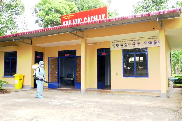 Bình Phước nâng mức cảnh báo dịch COVID-19 lên mức cao nhất - Ảnh 1. Bình Phước nâng mức cảnh báo dịch COVID-19 lên mức cao nhất - Ảnh 1.