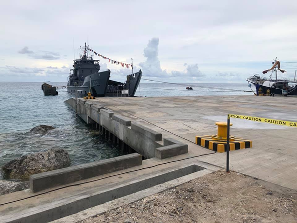 Philippines tính xây căn cứ hậu cần lớn ở Biển Đông đối phó Trung Quốc - Ảnh 2.