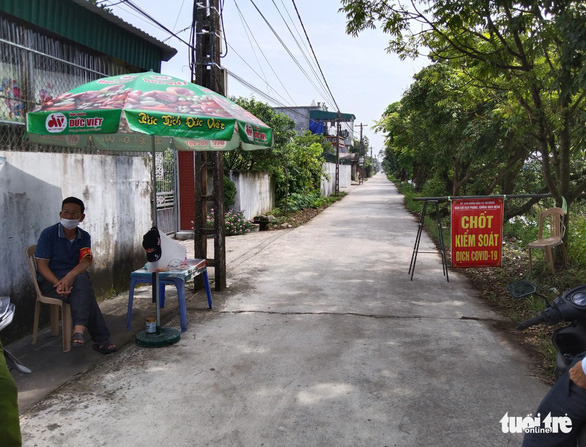 Thái Bình: Cả nhà một cán bộ Sở Nội vụ phải đi cách ly tập trung - Ảnh 1. Thái Bình: Cả nhà một cán bộ Sở Nội vụ phải đi cách ly tập trung - Ảnh 1.