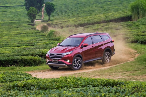 Toyota Việt Nam tặng 1 năm bảo hiểm cho khách hàng mua Rush - Ảnh 3. Toyota Việt Nam tặng 1 năm bảo hiểm cho khách hàng mua Rush - Ảnh 3.