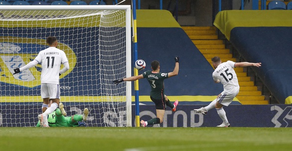 Thua Leeds, Tottenham cạn hi vọng dự Champions League - Ảnh 1. Thua Leeds, Tottenham cạn hi vọng dự Champions League - Ảnh 1.