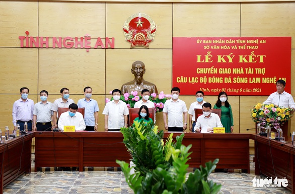 Sông Lam Nghệ An có nhà tài trợ mới sau 12 năm - Ảnh 1. Sông Lam Nghệ An có nhà tài trợ mới sau 12 năm - Ảnh 1.