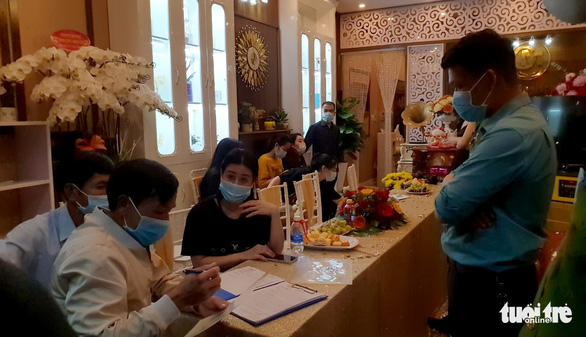 31 người khắp tỉnh thành có dịch tụ tập khai trương thẩm mỹ viện ở Bảo Lộc - Ảnh 3.