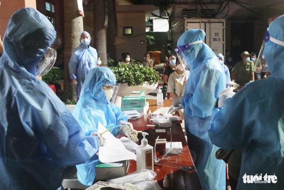 Diễn biến dịch ngày 26-6: Quảng Ngãi 5 ca dương tính, giãn cách xã hội 2 nơi theo chỉ thị 16 - Ảnh 3.