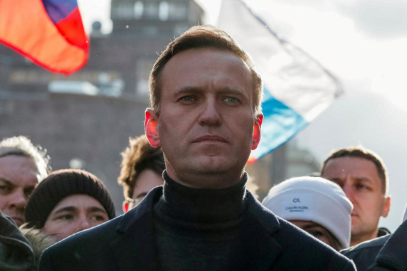 Anh, Mỹ cùng trừng phạt Nga về vụ ông Navalny bị đầu độc - Ảnh 1.