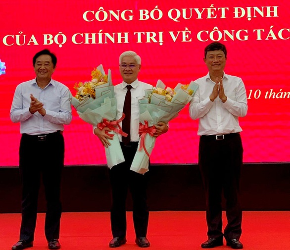 Ông Nguyễn Văn Lợi làm bí thư Tỉnh ủy Bình Dương - Ảnh 2. Ông Nguyễn Văn Lợi làm bí thư Tỉnh ủy Bình Dương - Ảnh 2.