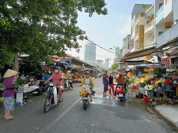 CẬP NHẬT COVID-19 ngày 12-7: Đồng Nai thêm 93 ca mới, Nha Trang dừng hoạt động các bến cá - Ảnh 3. CẬP NHẬT COVID-19 ngày 12-7: Đồng Nai thêm 93 ca mới, Nha Trang dừng hoạt động các bến cá - Ảnh 3.