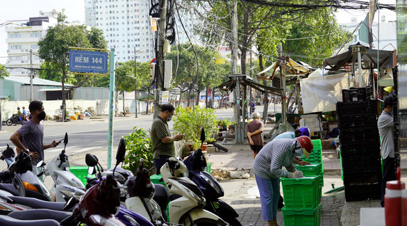 Phố biển Vũng Tàu ngày đầu giãn cách - Ảnh 4.