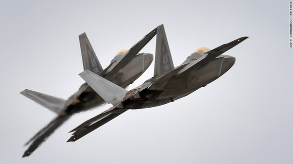 Mỹ điều hơn 20 tiêm kích F-22 tới Thái Bình Dương - Ảnh 2.
