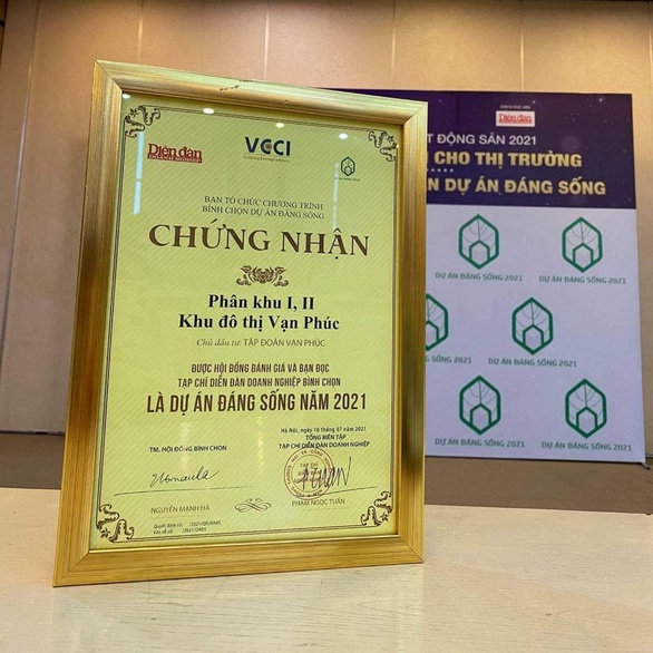 Van Phuc City nhận giải thưởng Dự án đáng sống 2021 - Ảnh 2. Van Phuc City nhận giải thưởng Dự án đáng sống 2021 - Ảnh 2.