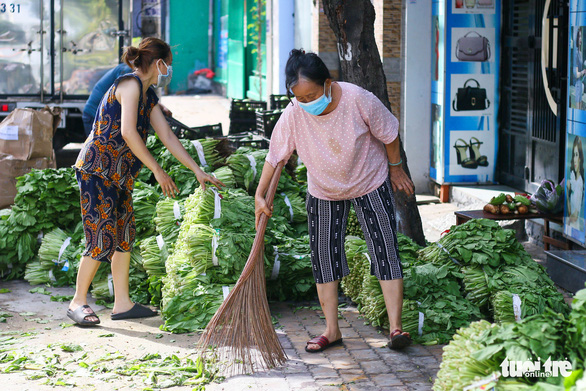 Hơn 100 tấn rau, trái đặc sản Tây Nguyên tiếp tế cho TP.HCM - Ảnh 6.