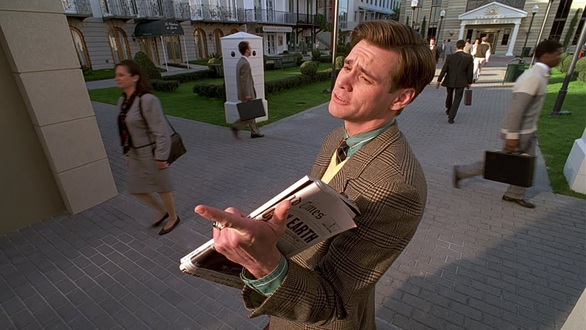 The Truman Show: Bộ phim tiên tri và ám ảnh về số phận người nổi tiếng - Ảnh 3. The Truman Show: Bộ phim tiên tri và ám ảnh về số phận người nổi tiếng - Ảnh 3.