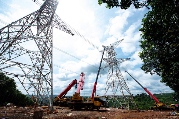 Đóng điện đường dây truyền tải 500kV cho dự án điện gió Ea Nam - Ảnh 5.