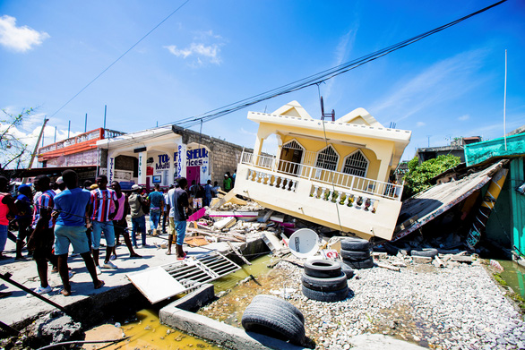 Động đất cực mạnh tại Haiti,  ít nhất hơn 300 người đã thiệt mạng - Ảnh 4.
