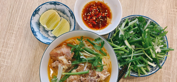 Mì Quảng, bún xương, bún chả cá: Nấu món Quảng - Đà giữa phương Nam - Ảnh 3.