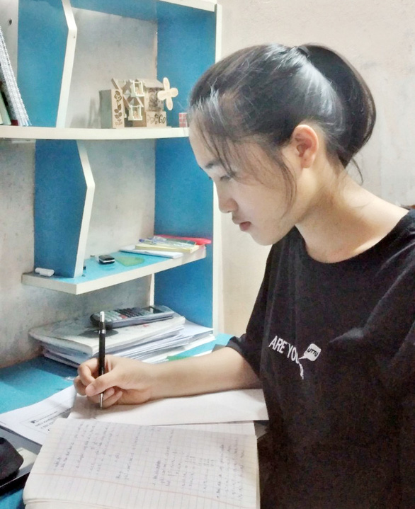 Nữ sinh đạt 27,65 điểm trúng tuyển ngành An ninh mạng chuẩn CMU của ĐH Duy Tân - Ảnh 2. Nữ sinh đạt 27,65 điểm trúng tuyển ngành An ninh mạng chuẩn CMU của ĐH Duy Tân - Ảnh 2.