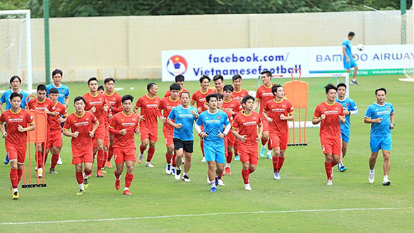 Bình luận viên Quang Tùng: Chờ hình ảnh xuất thần của tuyển Việt Nam ở Asian Cup 2019 - Ảnh 1. Bình luận viên Quang Tùng: Chờ hình ảnh xuất thần của tuyển Việt Nam ở Asian Cup 2019 - Ảnh 1.
