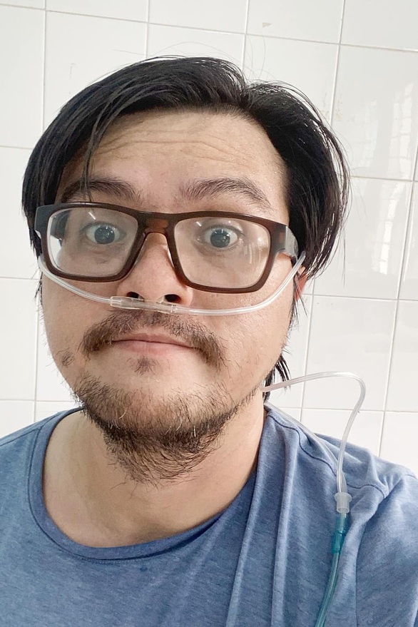 F0 nặng vừa về nhà kể chuyện rưng rưng lần đầu tiên ăn ổ bánh mì của bác sĩ - Ảnh 2. F0 nặng vừa về nhà kể chuyện rưng rưng lần đầu tiên ăn ổ bánh mì của bác sĩ - Ảnh 2.