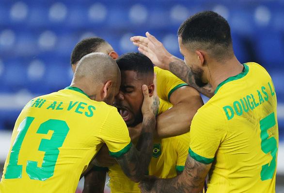 Brazil bảo vệ thành công HCV bóng đá nam Olympic - Ảnh 1.