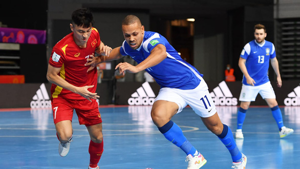 Việt Nam thua Brazil 1-9 ở trận ra quân Futsal World Cup 2021 - Ảnh 3.