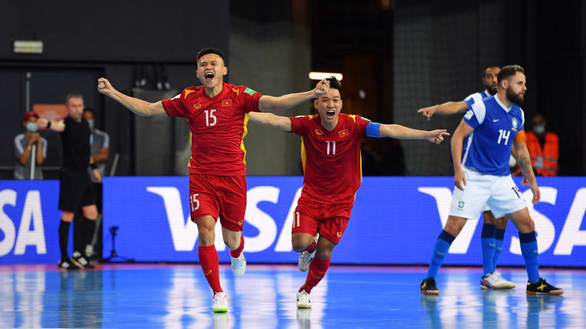 Việt Nam thua Brazil 1-9 ở trận ra quân Futsal World Cup 2021 - Ảnh 2.