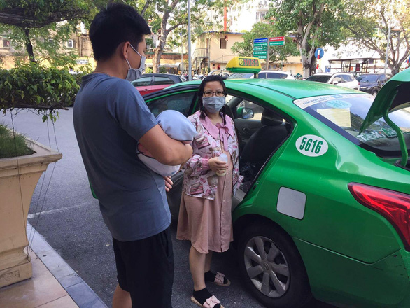 1.000 chuyến xe taxi an toàn cho mẹ bầu - Ảnh 1.