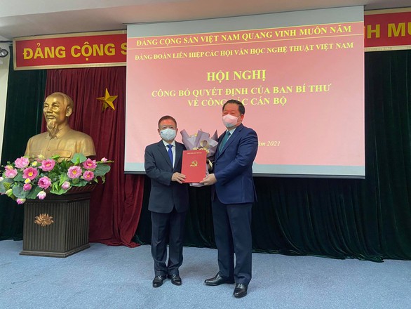 Nhạc sĩ Đỗ Hồng Quân giữ chức chủ tịch Liên hiệp các hội văn học nghệ thuật Việt Nam - Ảnh 1. Nhạc sĩ Đỗ Hồng Quân giữ chức chủ tịch Liên hiệp các hội văn học nghệ thuật Việt Nam - Ảnh 1.