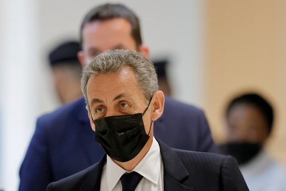 Cựu tổng thống Pháp Sarkozy bị tuyên 1 năm tù giam - Ảnh 1. Cựu tổng thống Pháp Sarkozy bị tuyên 1 năm tù giam - Ảnh 1.