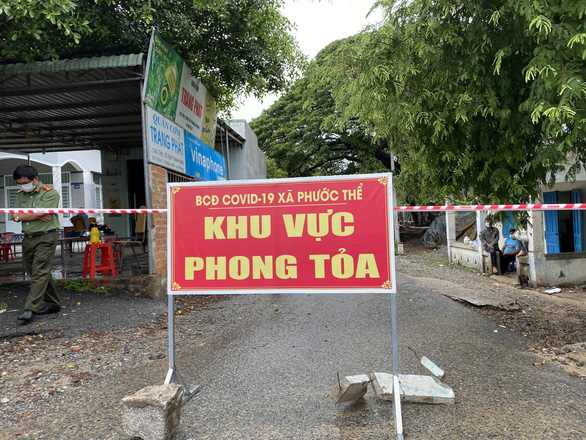 Bình Thuận liên tục xuất hiện nhiều ổ dịch mới trong cộng đồng - Ảnh 1.
