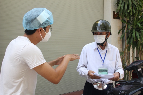 Khi nào F0 ở Đà Nẵng được cách ly, điều trị ở nhà? - Ảnh 1. Khi nào F0 ở Đà Nẵng được cách ly, điều trị ở nhà? - Ảnh 1.