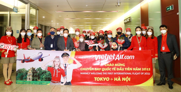 Vietjet chào đón chuyến bay quốc tế đầu tiên ngày đầu năm mới từ Tokyo, Nhật Bản - Ảnh 1.