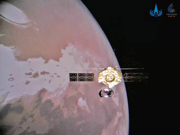 Trung Quốc công bố 4 ảnh mới từ sao Hỏa gửi về - Ảnh 1.