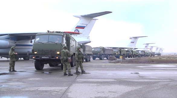 Nga và các nước sắp rút quân khỏi Kazakhstan - Ảnh 1.