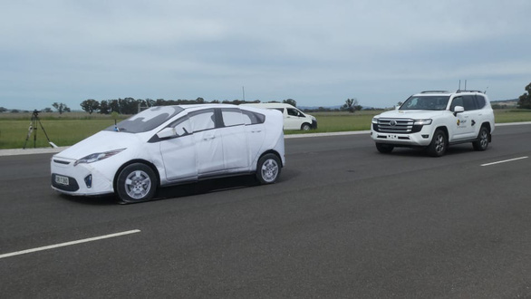 Toyota Land Cruiser 2022 an toàn với người trong xe nhưng bị trừ điểm bảo vệ người xung quanh - Ảnh 2.