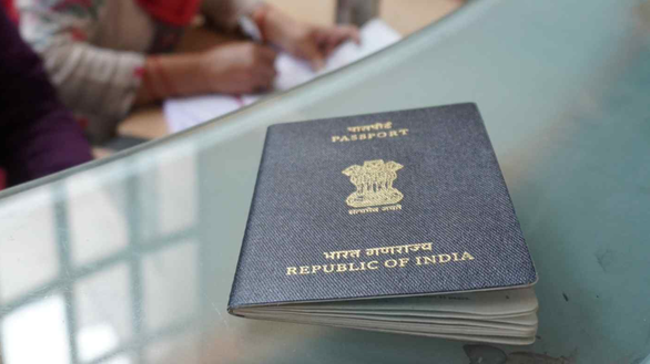 Ấn Độ chuẩn bị phát hành hộ chiếu điện tử - Ảnh 1.