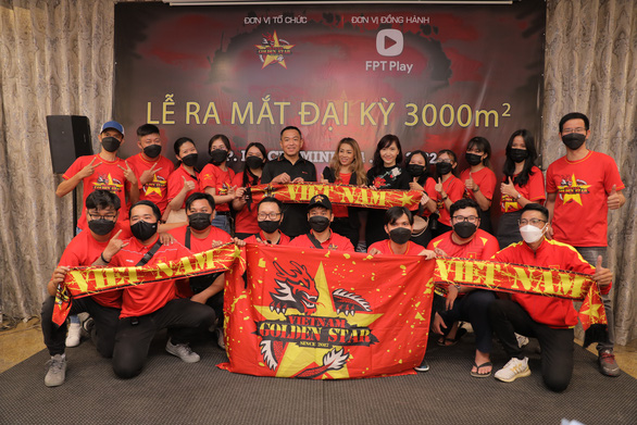 Đại kỳ 3.000m2 sẽ cổ vũ tinh thần tuyển Việt Nam ở trận gặp Trung Quốc - Ảnh 5.