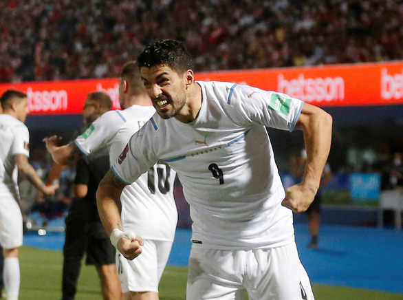 Suarez ghi bàn thắng duy nhất giúp Uruguay giữ hy vọng dự World Cup 2022 - Ảnh 1.