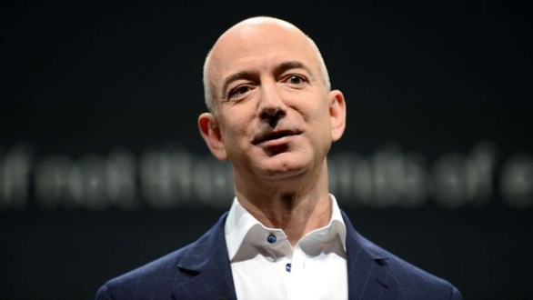 Tỉ phú Jeff Bezos tài trợ cho một nghiên cứu biến con người thành bất tử - Ảnh 1.