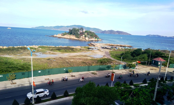 Lễ 100 ngày tưởng niệm ca sĩ Phi Nhung tại Nha Trang - Ảnh 2.