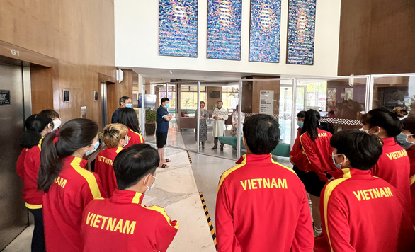 Đội tuyển nữ Việt Nam đón giao thừa tại Ấn Độ, quyết giành vé dự World Cup 2023 - Ảnh 1.