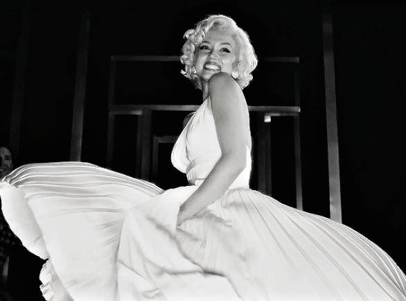 Blonde: Ngưỡng mộ hay trừng phạt Marilyn Monroe? - Ảnh 4.