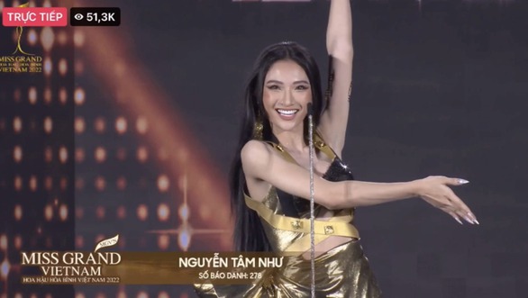 Thí sinh Miss Grand Vietnam hô tên mất lửa trong đêm chung kết - Ảnh 3. Thí sinh Miss Grand Vietnam hô tên mất lửa trong đêm chung kết - Ảnh 3.