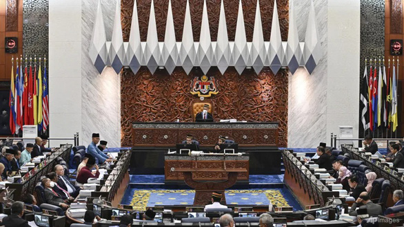 Malaysia giải tán quốc hội, chuẩn bị tổng tuyển cử - Ảnh 1.