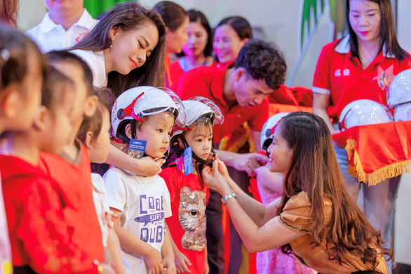 Chương trình ‘Sinh Con, Sinh Cha’ đến Nghệ An - Ảnh 5. Chương trình ‘Sinh Con, Sinh Cha’ đến Nghệ An - Ảnh 5.