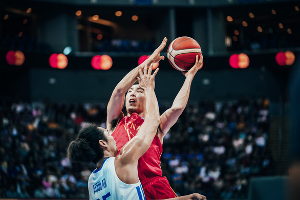 Tuyển Việt Nam dự vòng sơ loại FIBA châu Á sau gần 60 năm - Ảnh 1.