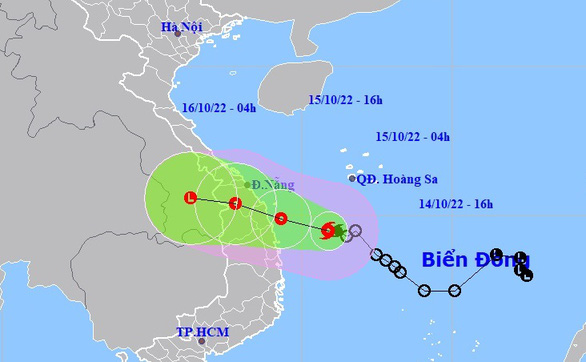 Bão Sơn Ca đang cách Đà Nẵng - Quảng Ngãi 200km - Ảnh 1.