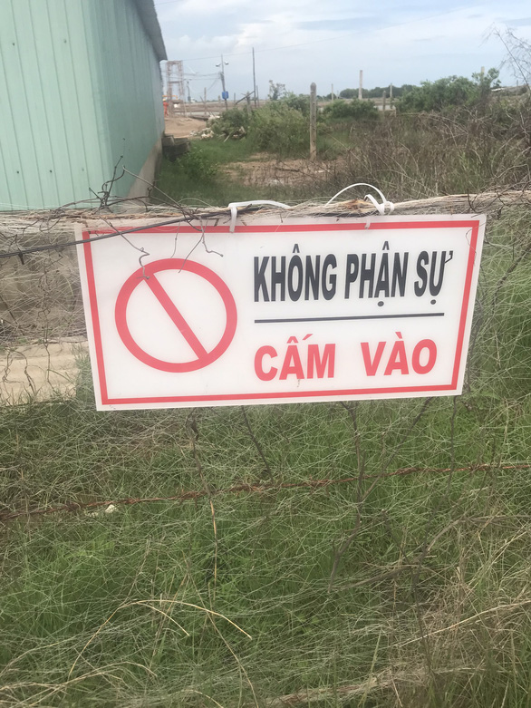 Một nông dân nuôi cá kèo kiện UBND thị xã liên quan đến dự án điện gió - Ảnh 1.